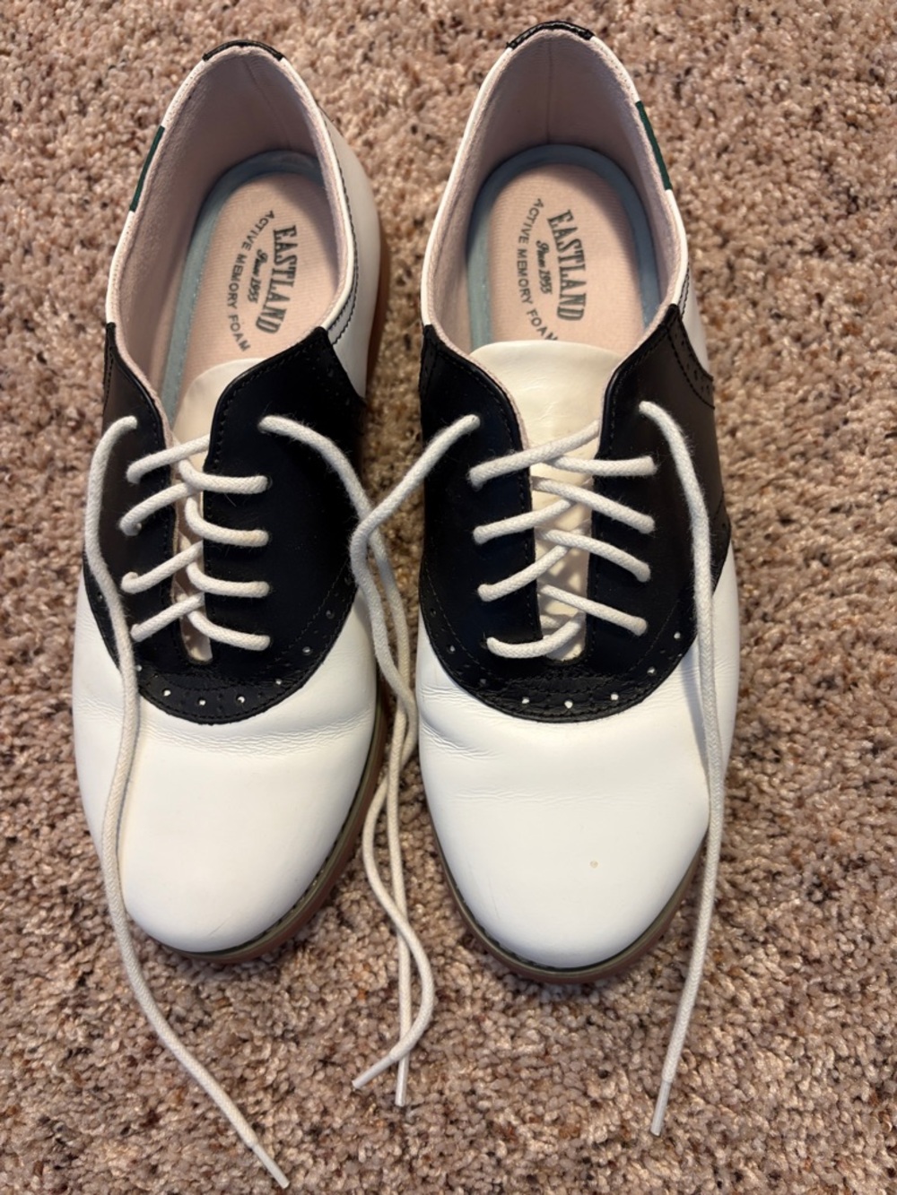 Saddle Oxfords Vintage Black and White - Picture 3 of 8
